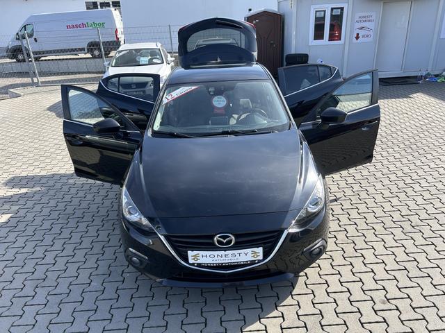 Mazda Mazda3 5-Türer 3 2.2 SKYACTIV-D 150 Center-Line*NAVIGATION*GARANTIE*EURO 6*AUTOMATIK*MULTIFUNKTIONSLENKRAD*USB*AUX*COC*CD-PLAYER*KLIMAAUTOMATIK*SITZHEIZUNG*FREISPRECHEINRICHTUNG*SPURWECHSELASSISTENT*ELEKTR. SEITENSPIEGEL*SEITENSPIEGEL ANKLAPPBAR*KLIMAAUTOMATIK 2 Z 