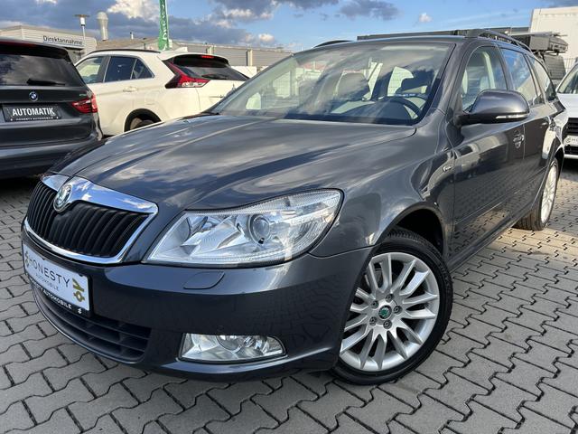 Skoda Octavia Combi - 1.8 TSI L & K*RESERVIERT*LEDER*ANHÄNGERKUPPLUNG*BREMSASSISTENT*LAURIN-KLEMENT*ZAHNRIEMEN NEU*SOMMER+WINTERREIFEN*NAVIGATION*ESP*ABBIEGELICHT*REIFENDRUCK-KONTROLLSYSTEM*ABS*ASR*BLUETOOTH*USB*AUX-IN*EDS*TEMPOMAT*BERGANFAHR-ASSISTENT*MP3*