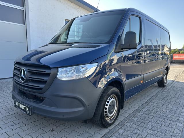 Mercedes-Benz Sprinter - III Ka 314 CDI FWD Plus*AUTOMATIK*SITZHEIZUNG*RÜCKFAHRKAMERA*MULTIFUNKTIONSLENKRAD*WEGFAHRSPERRE*ZUSATZHEIZUNG WARMWASSER*ABS*ASR*ESP*KLIMAANLAGE*TAGFAHRLICHT*START/STOP ANLAGE*WÄRMESCHUTZVERGLASUNG*SEITENWIND-ASSISTENT*KINDERSICHERUNG*