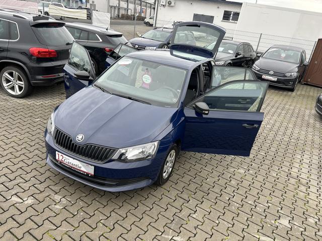Skoda Fabia Combi 1.2l TSI Active Green tec*GARANTIE*DAT*AUX-IN*USB*5 GANG*UNFALLFREI*ABS*STAUB U. POLLENFILTER*REIFENDRUCK-KONTROLLSYSTEM*TAGFHARLICHT*WEGFAHRSPERRE*ASR*START/STOP ANLANGE*SEITENAIRBAG VORN*CDS-ELEKTR. QUERDIFFERENZIALSPERRE*ZENTRALVERIEGLUNG* 