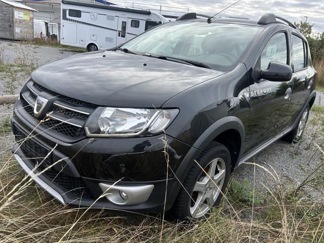 Dacia Sandero Stepway 0.9 TCe 90 Prestige*NICHT FAHRBEREIT MOTOR DEFEKT*AUTO STEHT NICHT BABENHAUSEN!*1 HAND*ABS*ASR*TAGFAHRLICHT*BORDCOMPUTER*ESP*NAVIGATION*RAUCHER-PAKET*SERVOLENKUNG*STEPWAY*FAHRWERK ERH&Ouml;HT*FREISPRECHEINRICHTUNG BLUETOOTH*AU&szlig;ENSPIEGEL ELEKT 