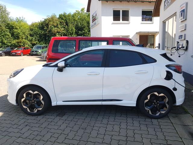 Ford / Puma Gen-E / / / / 