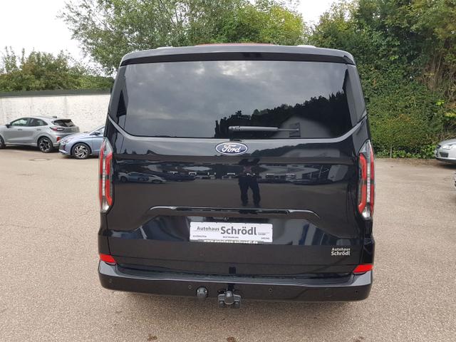Ford / Tourneo Custom / / / / 