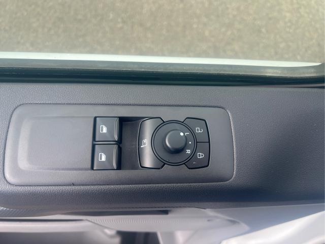 Ford / Transit Custom / Wei&szlig; / / / Trend 280 L1 FWD 2.0 EcoBlue