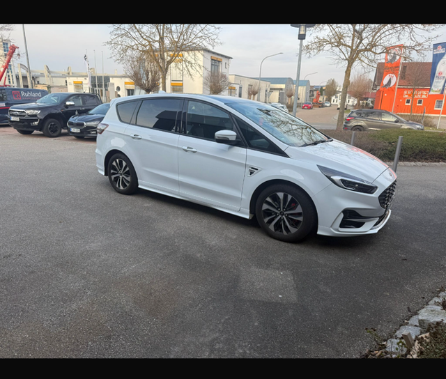 Ford S-MAX - ST-Line Bi-Turbo Auto. 2.0 EcoBlue *7-SITZER,LED,PANO,NAVI*
