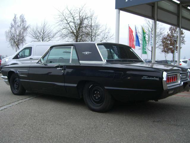 Ford Thunderbird 2 Door 