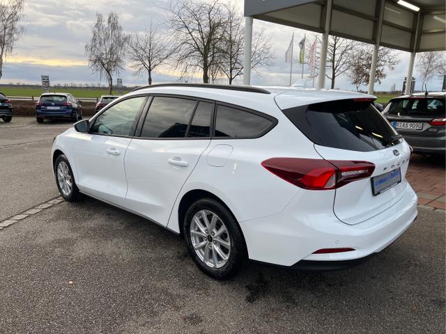 Ford / Focus Turnier / Weiß / / / 1,0 Ltr. - 125 PS EcoBoost 