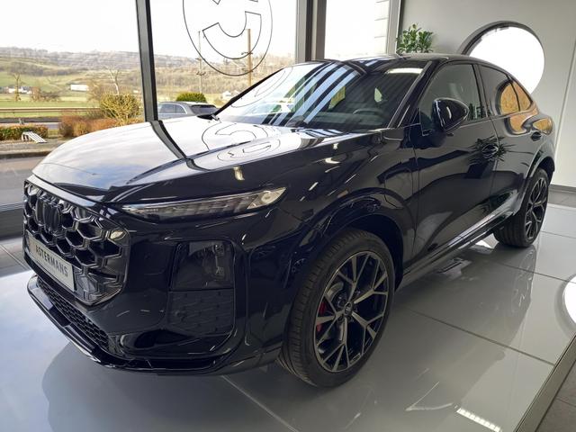 Audi Q3 Sportback - PHEV1.5 S line Pano, Matrix, MM