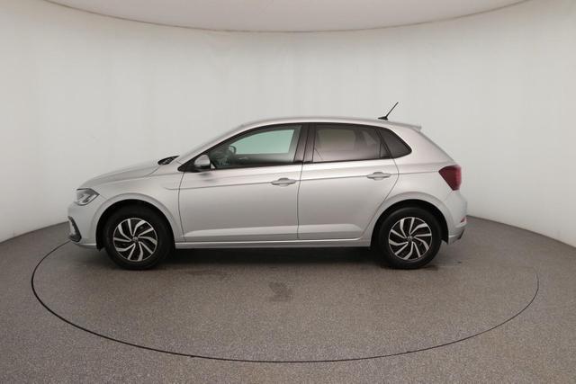 Volkswagen Polo LIFE 1.0 TSI / LED AppConnect&AppleCarPl... 