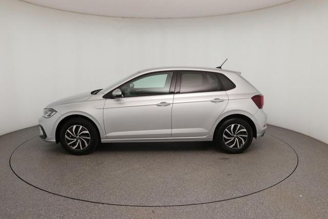 Volkswagen Polo LIFE 1.0 TSI / LED AppConnect&AppleCarPl... 