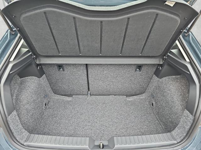 Seat Ibiza - Reference 1.0 MPI / AppConnect&AppleCar...