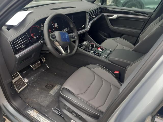 Volkswagen Touareg R-Line FINAL EDITION 3.0 V6 TDI 4MOTION 210 kW Automatik 8-Gang 