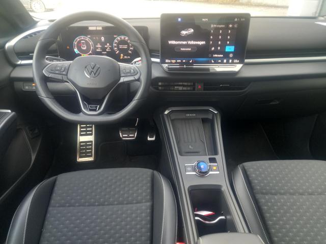 Volkswagen T-Roc R-Line 1.5 eTSI 110 kW DSG7 