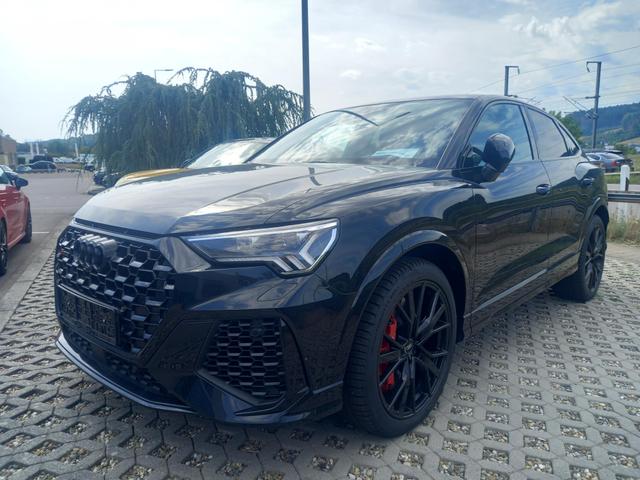 Audi RS Q3 Sportback - 