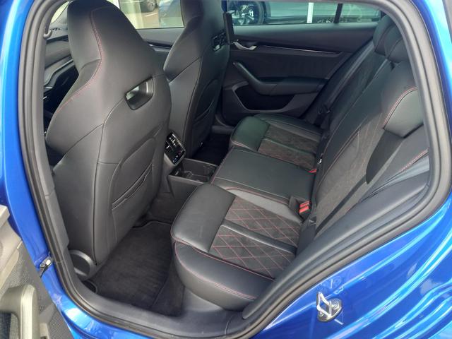 Skoda Octavia Combi RS 2.0 TSI 195 kW DSG7 
