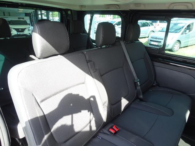 Primastar Kombi 2.8 dCi 170 L1H1 Tekna Automatik 8Sitzer 