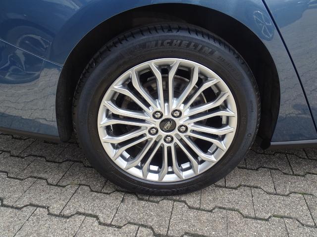 Focus Turnier 1.0 EcoBoost Hybrid Titanium 