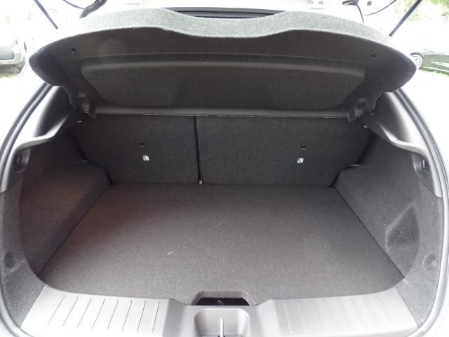 Juke 1.6 Hybrid N-Connecta Kamera Winterpaket 