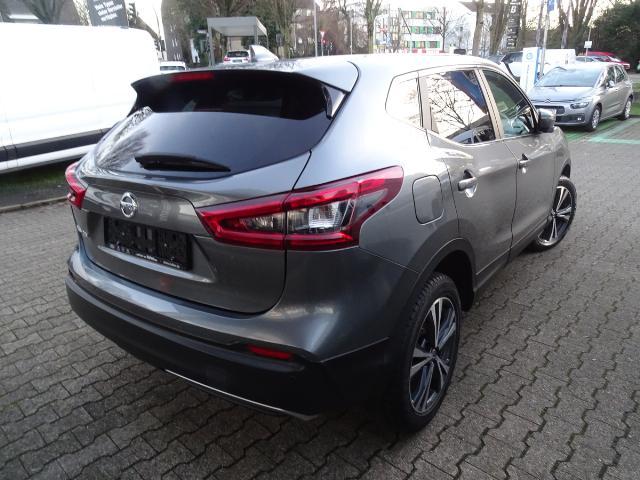 Nissan Qashqai 1.2 DIG-T N-Connecta 