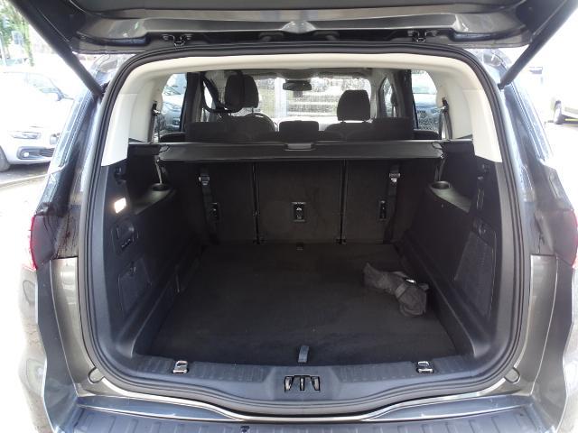 S-MAX 2.5 Duratec (FHEV) Hybrid Titanium 