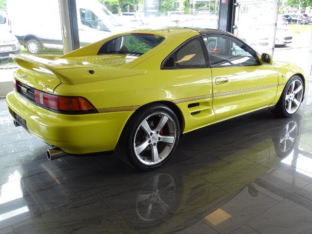 MR 2 W2 2.0 GT-i 16 T-Bar 