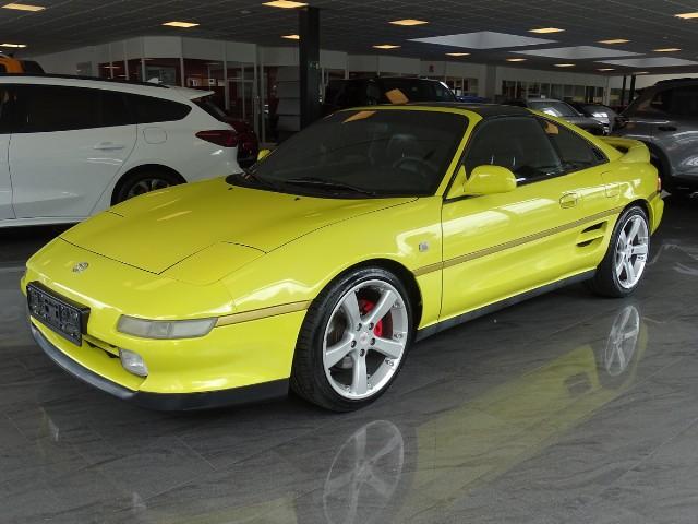 MR 2 - W2 2.0 GT-i 16 T-Bar