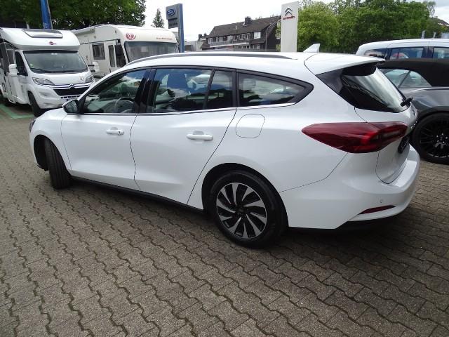 Focus Turnier 1.5 EcoBlue Titanium Automatik 