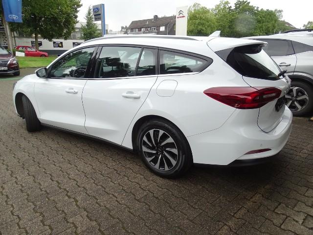 Ford Focus Turnier 1.0 EcoBoost Mild-Hybrid Titanium 
