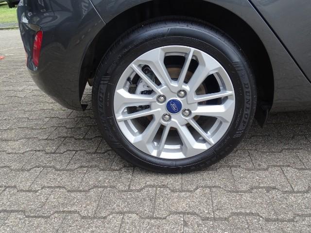 Ford Fiesta 1.0 EcoBoost Hybrid Titanium Automatik 