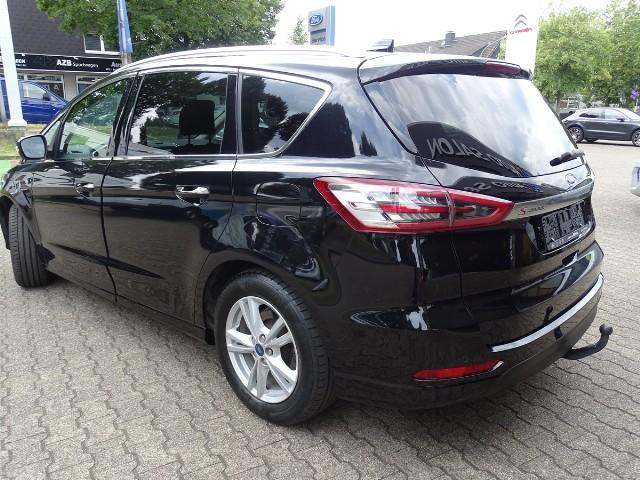 S-MAX 2.5 Duratec FHEV Hybrid Titanium 