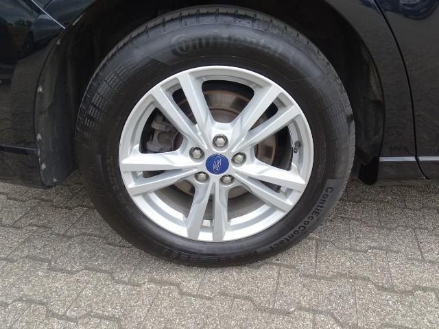 S-MAX 2.5 Duratec FHEV Hybrid Titanium 