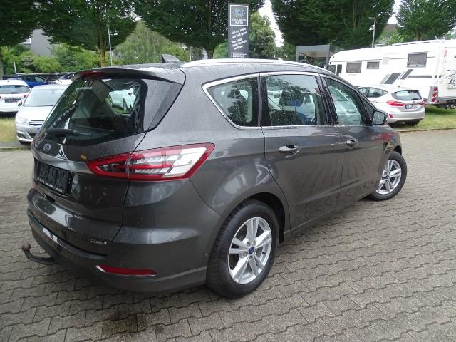 Ford S-MAX 2.5 Duratec FHEV Hybrid Titanium 