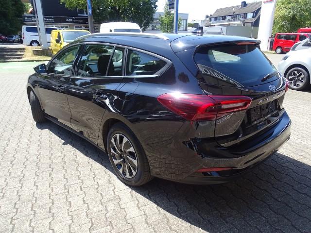 Ford Focus Turnier 1.5 EcoBlue Titanium Automatik 