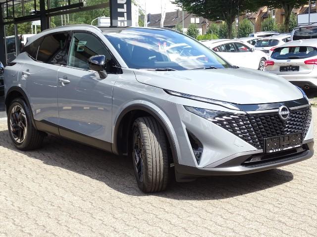 Qashqai 1.3 MHEV X-Tronic N-Connecta Winterpaket Glasdach 
