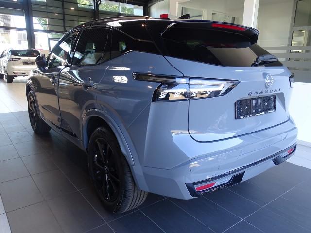 Qashqai 1.3 MHEV X-Tronic N-Design Glasdach Soundsystem 