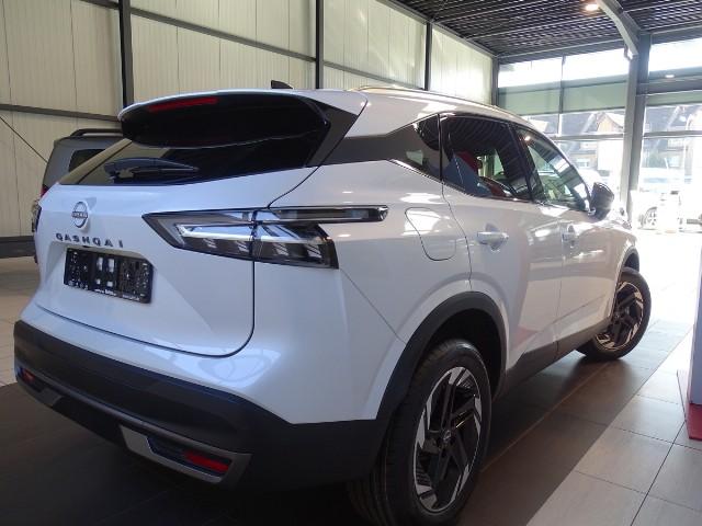Qashqai 1.3 DIG-T MHEV X-Tronic N-Connecta Winter Paket Plus 