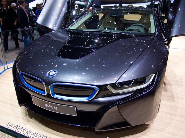 BMW i8