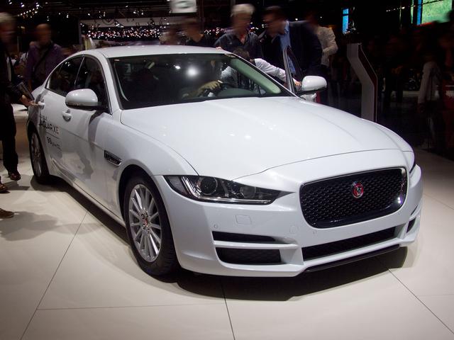 Jaguar XE