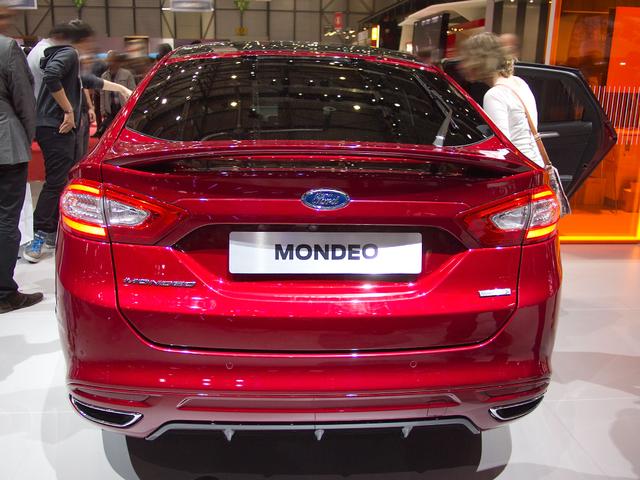 Ford Mondeo Limousine