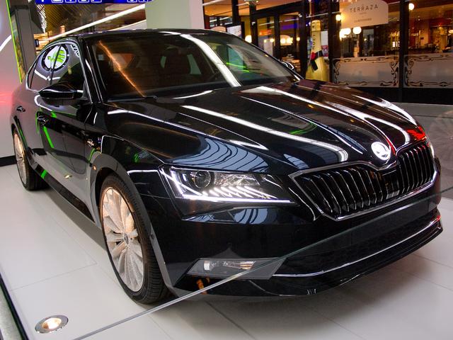 Skoda Superb - 1.5 TSI ACT DSG L&K