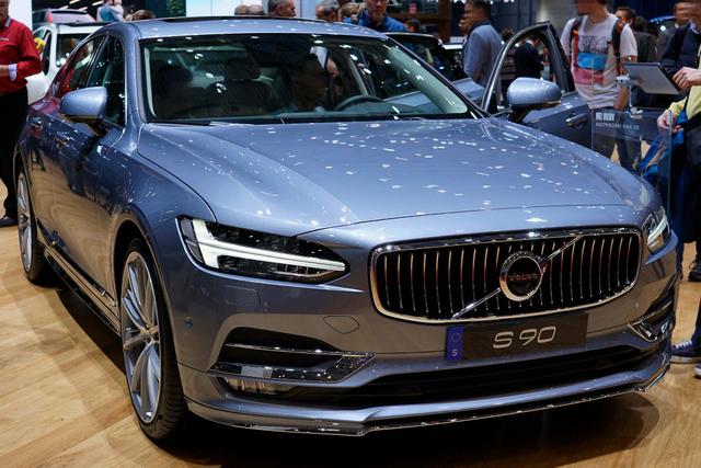 Volvo S90