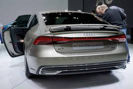 Audi A7, Beispiel-Fotos beliebig bestell- und wunschgemäß konfigurierbarer Modelle. 