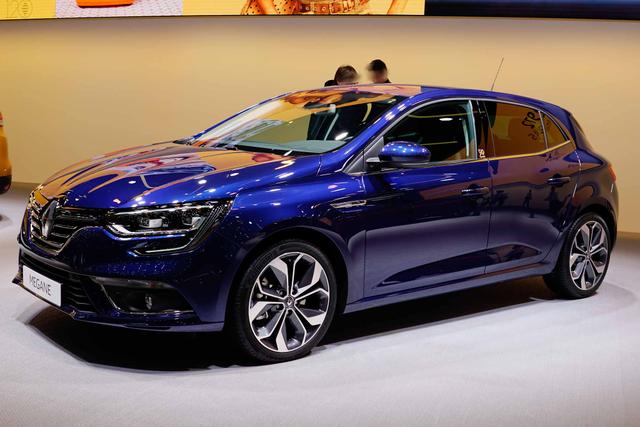 Renault Mégane E-TECH EV40 130hp boost charge Equilibre