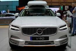 Volvo V90, Beispiel-Fotos beliebig bestell- und wunschgemäß konfigurierbarer Modelle. 