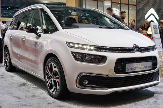 Citroën Grand C4 SpaceTourer PureTech 130 Stop&Start LIVE PACK