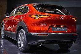 Mazda CX-30, Beispiel-Fotos beliebig bestell- und wunschgemäß konfigurierbarer Modelle. 