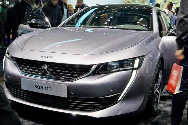Peugeot 508 PureTech 130 EAT8 Active Pack