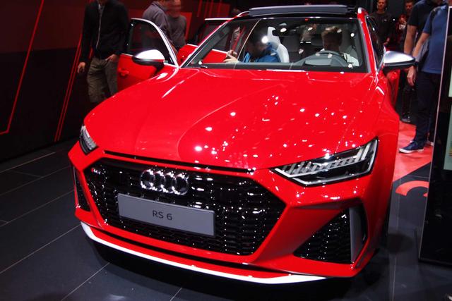 Audi RS 6 Avant - RS6 4.0 TFSI tiptronic quattro