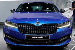 Skoda III Superb - Style Kessy elektr. Heckklappe SUNSET Sitzheizung