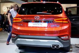 Hyundai Santa Fe, Beispiel-Fotos beliebig bestell- und wunschgemäß konfigurierbarer Modelle. 